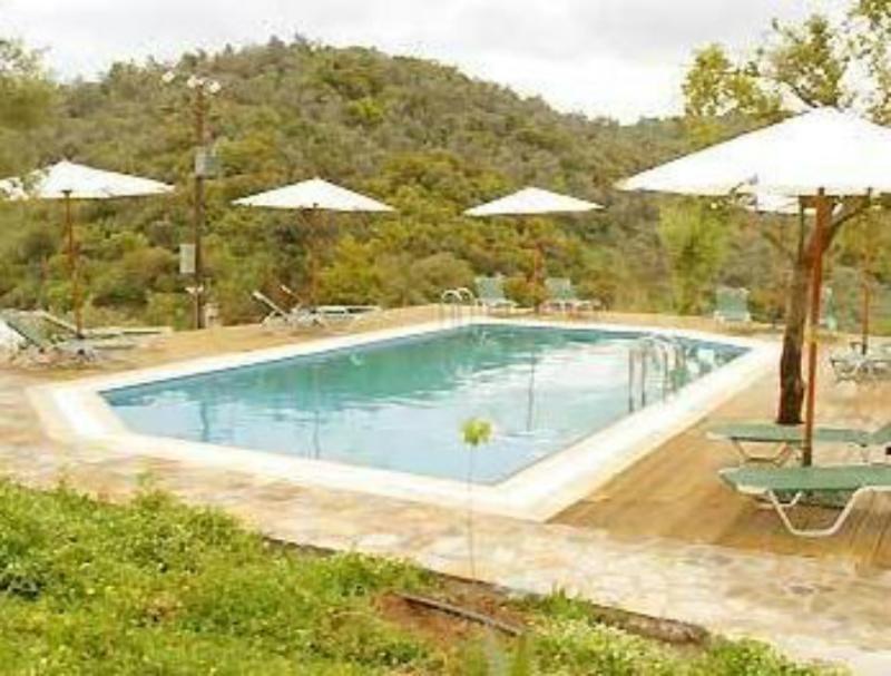 Theodhóra Aposperitis Villas מראה חיצוני תמונה